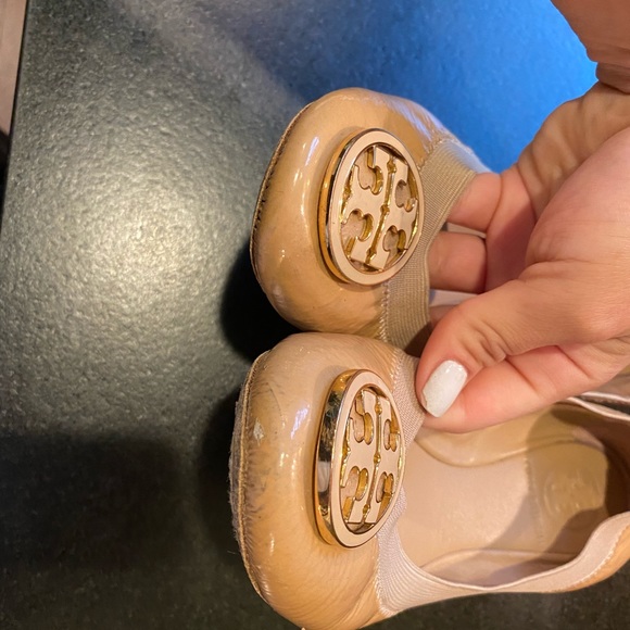 Cute ballerina tory burch flats. Great for work - Picture 5 of 7